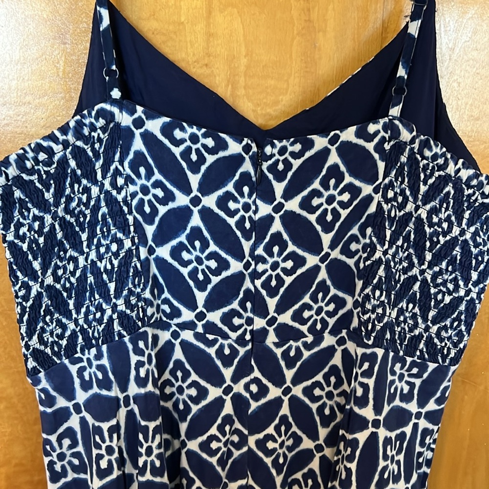 XL Old Navy blue and White Geometric Print Dress - Picture 3 of 4